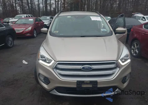 2017 Ford Escape Se z USA, uszkodzony, nr VIN 1FMCU9GD5HUE44912